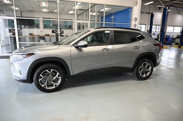Photo of 2025 Sterling Gray Metallic Chevrolet Trax