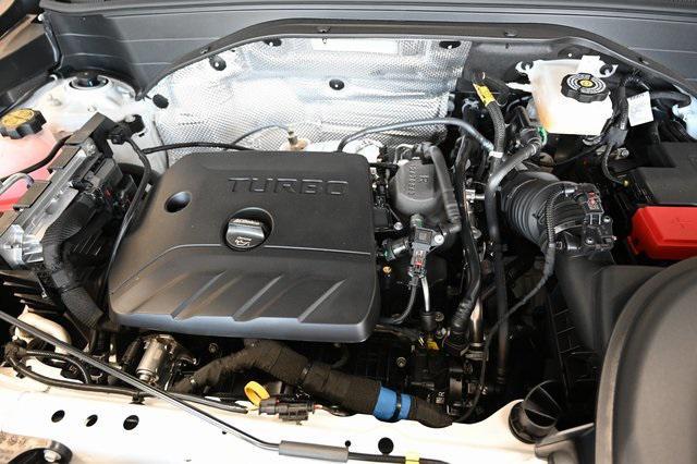 Photo of 2026 Summit White Chevrolet Trailblazer