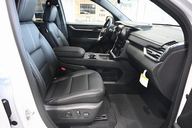 Photo of 2026 Summit White GMC Acadia