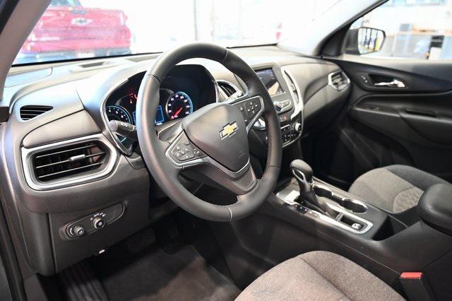 Photo of 2023 Iron Gray Metallic Chevrolet Equinox
