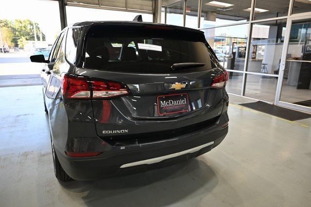 Photo of 2023 Iron Gray Metallic Chevrolet Equinox