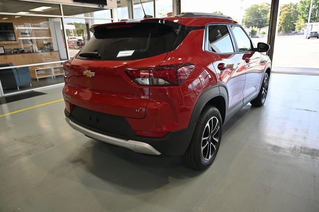 Photo of 2026 Apex Red Chevrolet Trailblazer