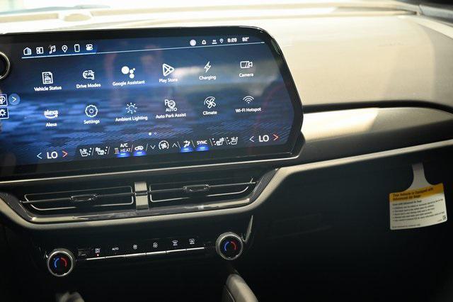 Photo of 2025 Black Chevrolet Equinox EV
