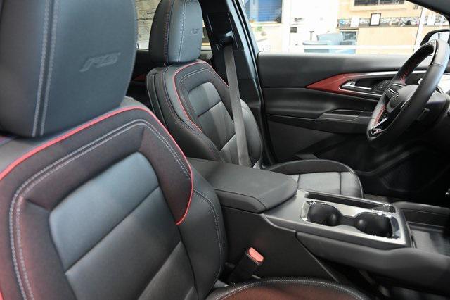 Photo of 2025 Black Chevrolet Equinox EV