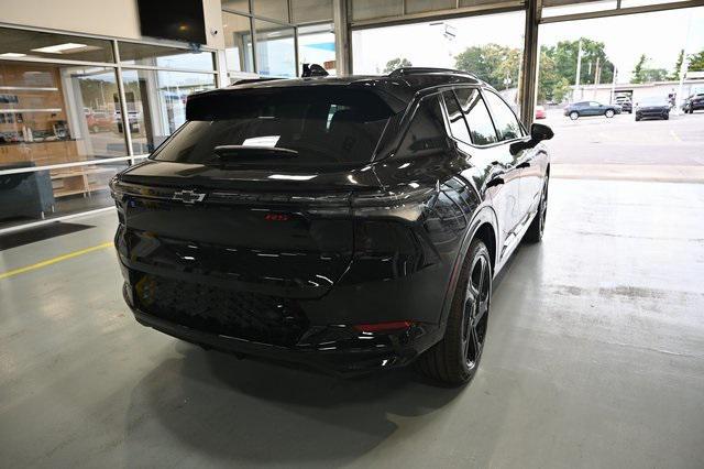 Photo of 2025 Black Chevrolet Equinox EV