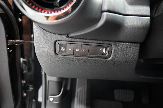 Photo of 2025 Black Chevrolet Equinox EV