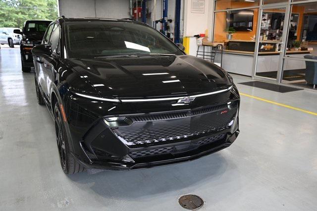 Photo of 2025 Black Chevrolet Equinox EV