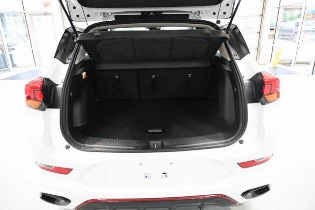 Photo of 2022 White Frost Tricoat Buick Encore GX