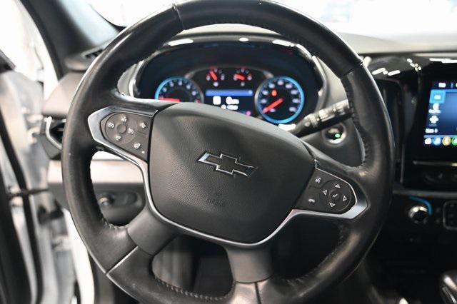 Photo of 2022 Summit White Chevrolet Traverse