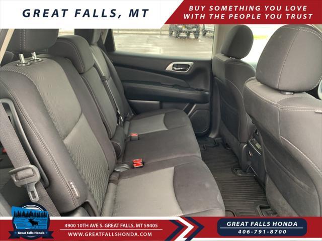 Photo of 2020 Pearl White Tricoat Nissan Pathfinder
