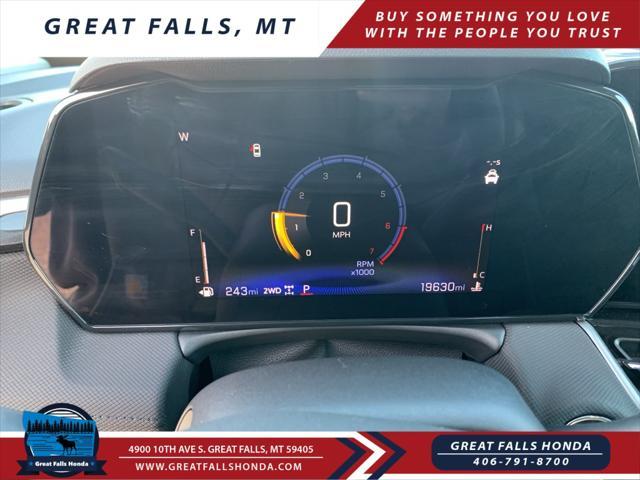 Photo of 2025 Summit White Chevrolet Trailblazer