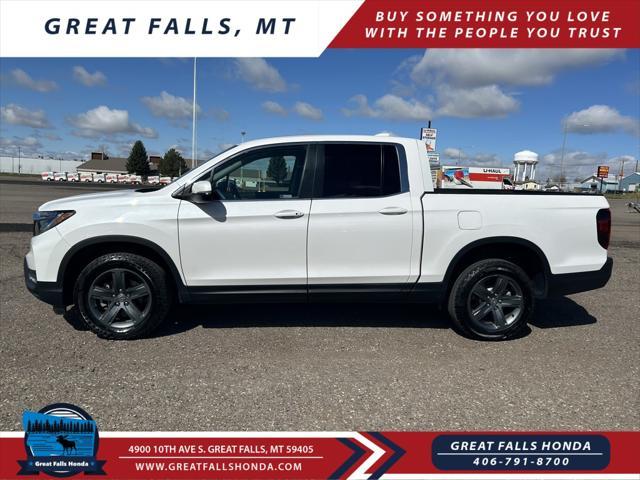 Photo of 2023 White Honda Ridgeline