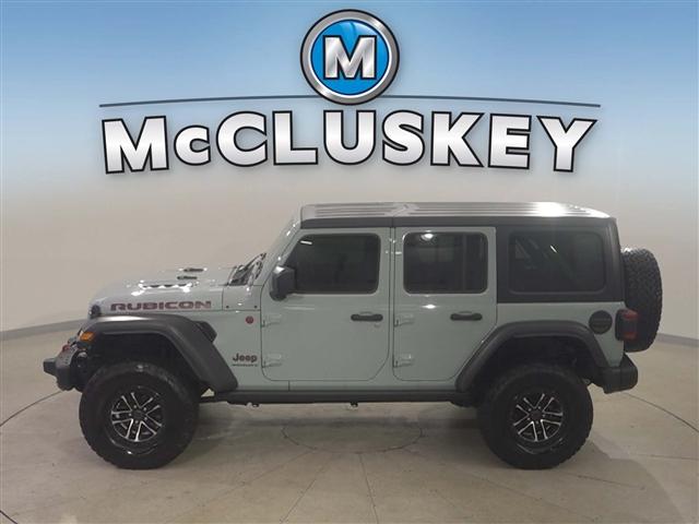 Photo of 2024 Earl Clearcoat Jeep Wrangler