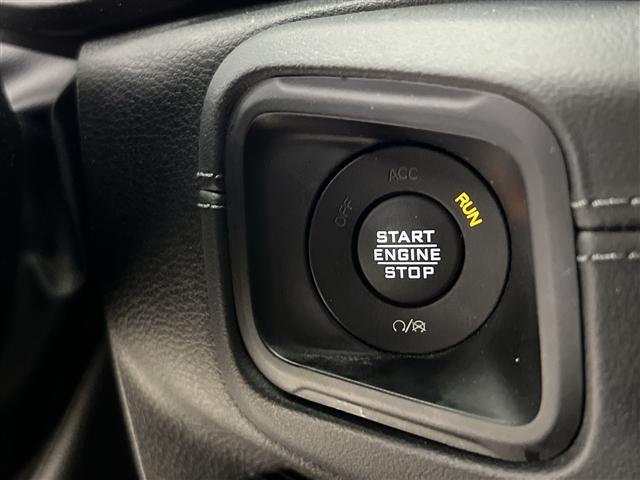 Photo of 2024 Earl Clearcoat Jeep Wrangler