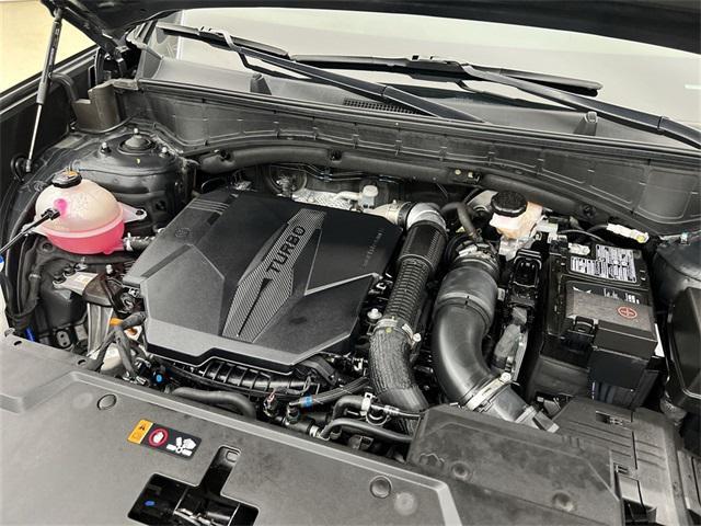 Photo of 2024 Phantom Black Hyundai SANTA FE
