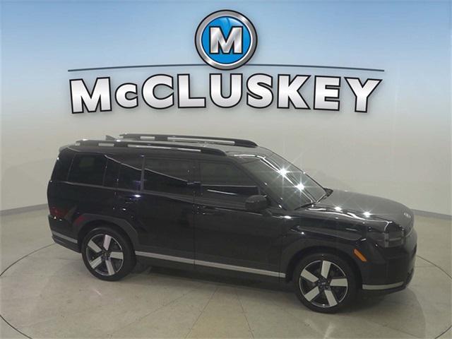 Photo of 2024 Phantom Black Hyundai SANTA FE