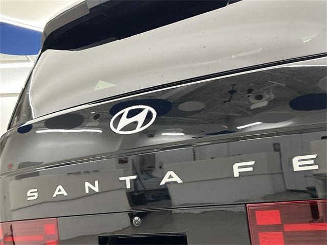 Photo of 2024 Phantom Black Hyundai SANTA FE