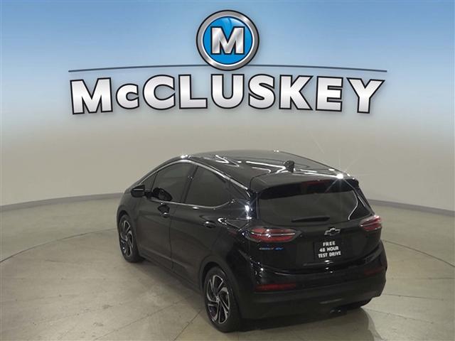 Photo of 2022 Mosaic Black Metallic Chevrolet Bolt EV