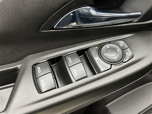 Photo of 2022 Mosaic Black Metallic Chevrolet Bolt EV