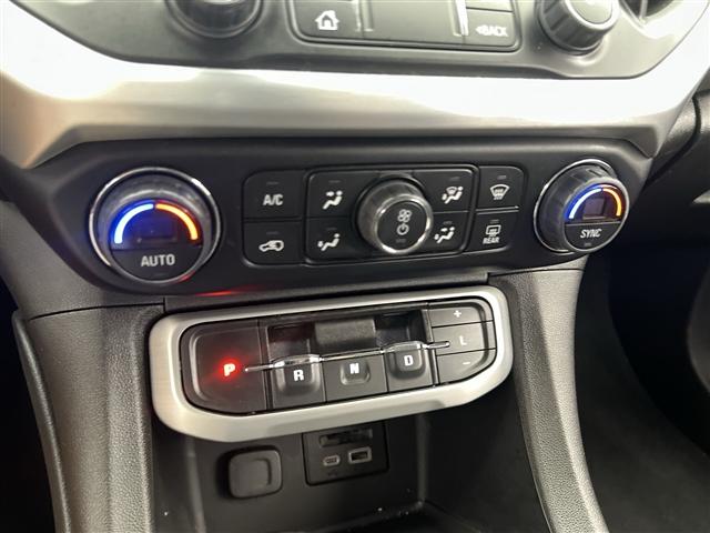 Photo of 2023 Summit White GMC Acadia
