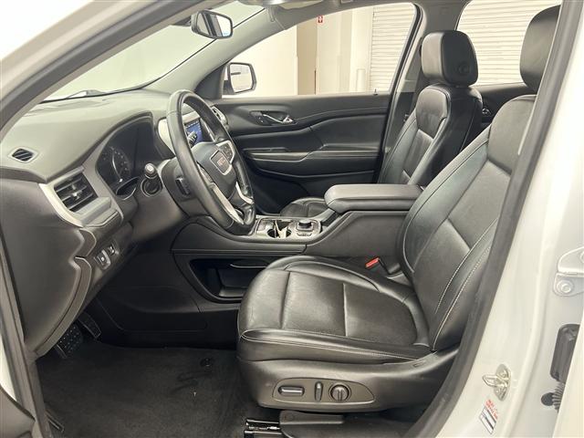 Photo of 2023 Summit White GMC Acadia