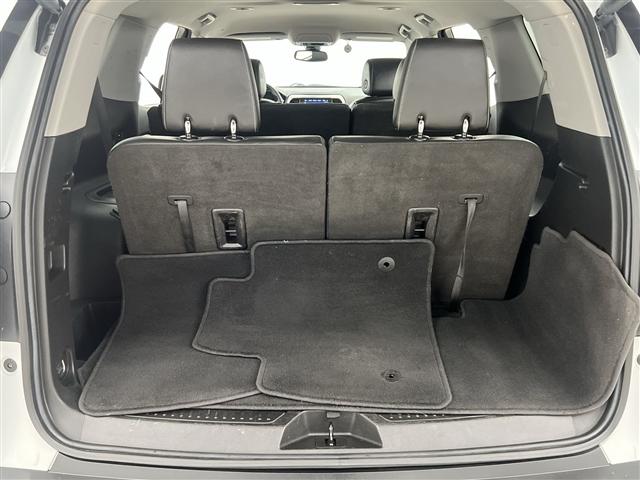 Photo of 2023 Summit White GMC Acadia