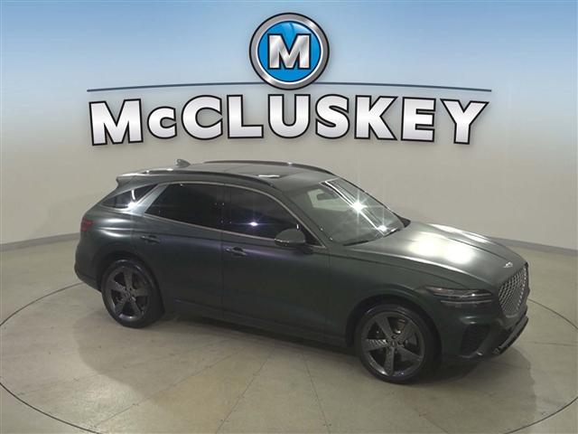 Photo of 2023 Brunswick Green Genesis GV70