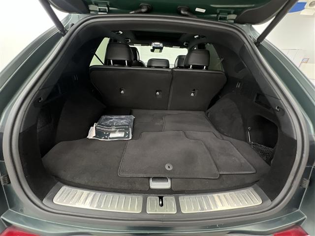 Photo of 2023 Brunswick Green Genesis GV70
