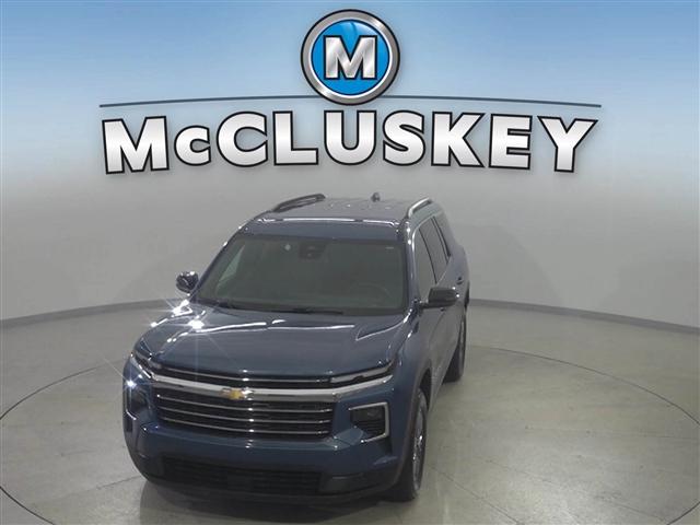 Photo of 2025 Lakeshore Blue Metallic Chevrolet Traverse