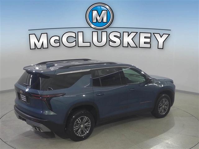 Photo of 2025 Lakeshore Blue Metallic Chevrolet Traverse