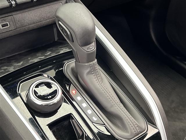 Photo of 2023 Sterling Gray Metallic Chevrolet Colorado