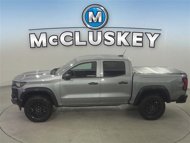 Photo of 2023 Sterling Gray Metallic Chevrolet Colorado