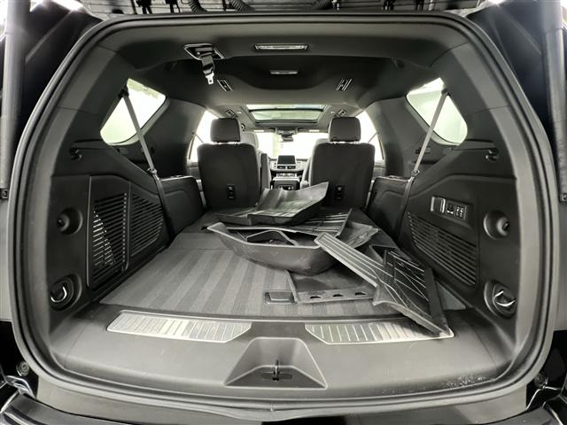 Photo of 2024 Black Chevrolet Tahoe