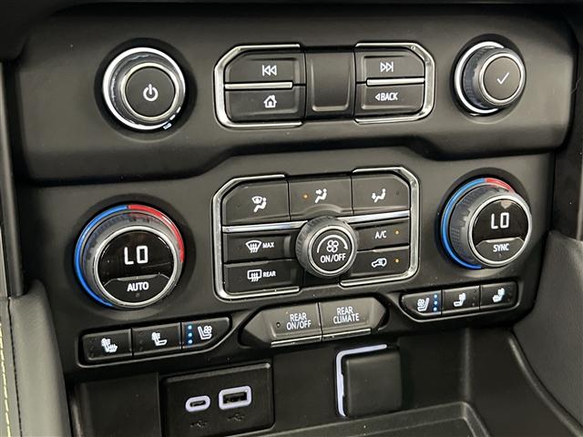 Photo of 2024 Black Chevrolet Tahoe