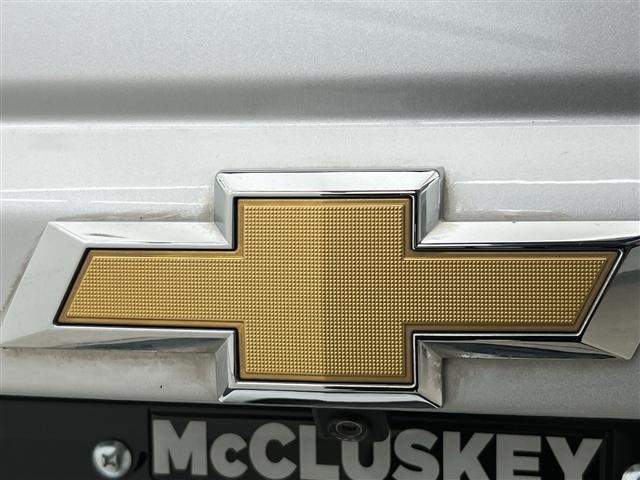 Photo of 2019 Silver Ice Metallic Chevrolet Suburban