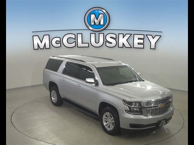 Photo of 2019 Silver Ice Metallic Chevrolet Suburban