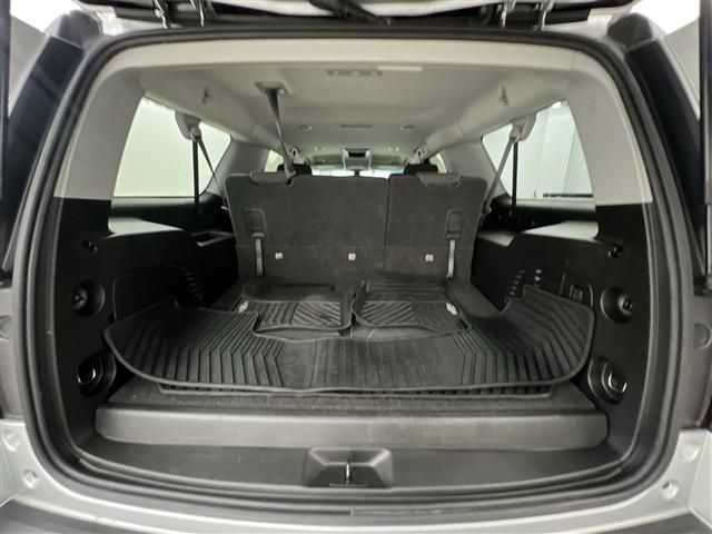 Photo of 2019 Silver Ice Metallic Chevrolet Suburban