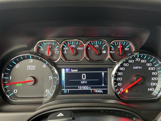 Photo of 2019 Silver Ice Metallic Chevrolet Suburban