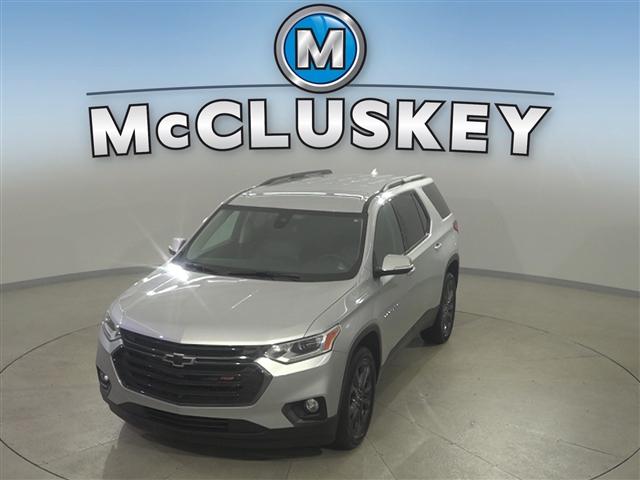 Photo of 2020 Silver Ice Metallic Chevrolet Traverse