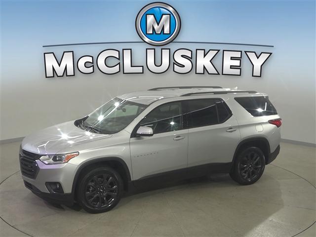 Photo of 2020 Silver Ice Metallic Chevrolet Traverse
