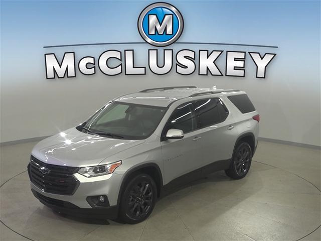 Photo of 2020 Silver Ice Metallic Chevrolet Traverse