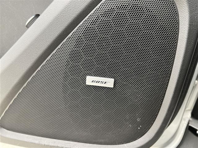 Photo of 2020 Silver Ice Metallic Chevrolet Traverse