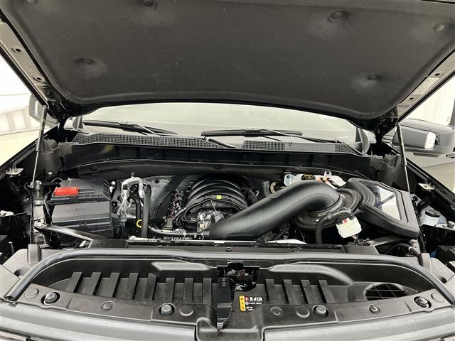 Photo of 2024 Black Chevrolet Silverado 1500