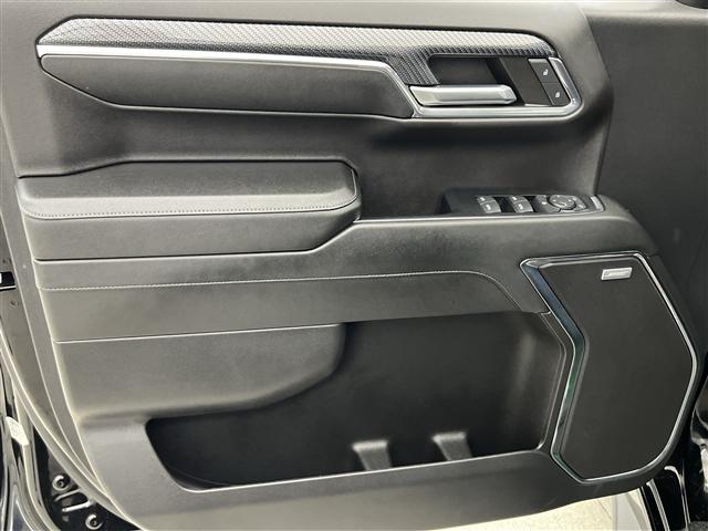 Photo of 2024 Black Chevrolet Silverado 1500