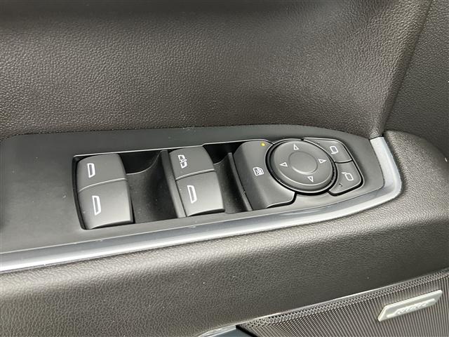 Photo of 2024 Black Chevrolet Silverado 1500