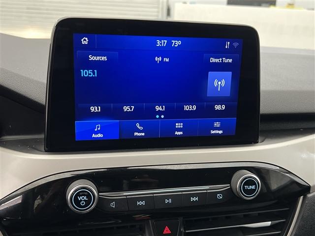 Photo of 2021 CARBONIZED GRAY Ford Escape
