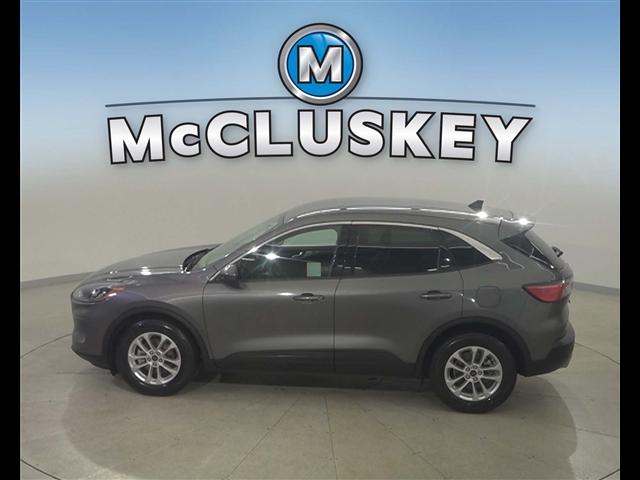Photo of 2021 CARBONIZED GRAY Ford Escape