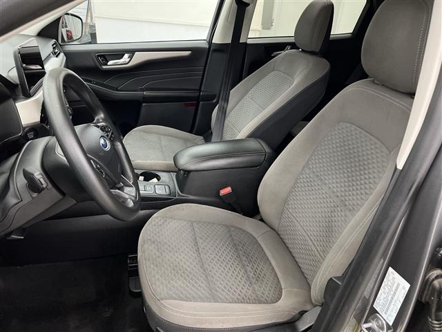 Photo of 2021 CARBONIZED GRAY Ford Escape