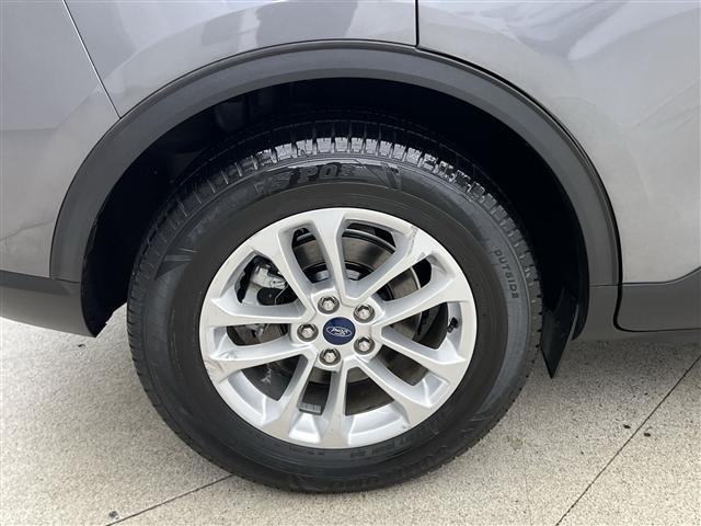 Photo of 2021 CARBONIZED GRAY Ford Escape