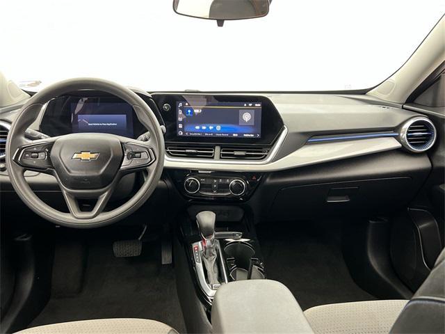Photo of 2024 Crimson Metallic Chevrolet Trax
